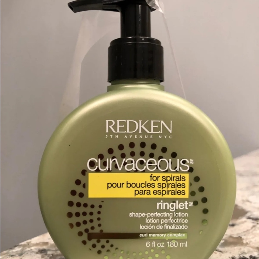 Redken Curvaceous Styling Cream